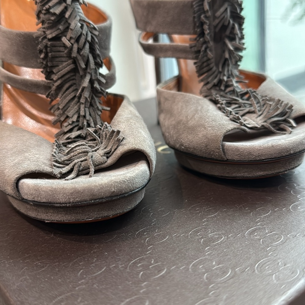 Gucci Gray High Heel Shoes - Picture 2 of 9